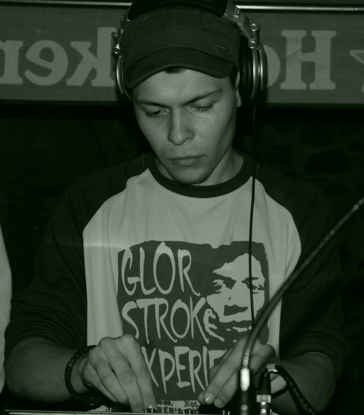 DJ Kubo